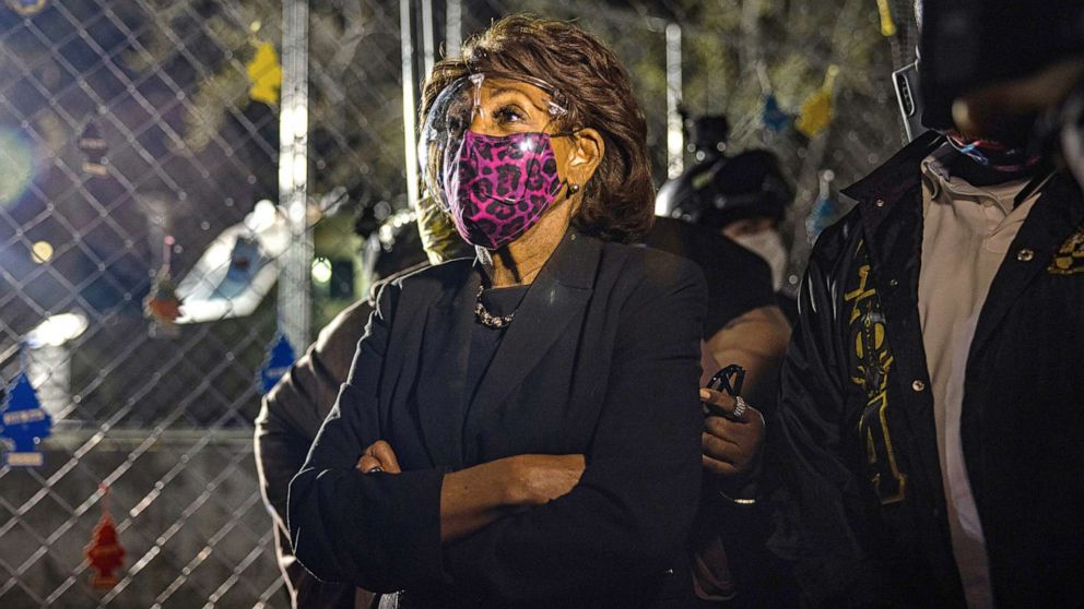 maxine-waters-chauvin-trial-protest-1-01-sh-iwb-210419_1618859788213_hpMain_16x9_992