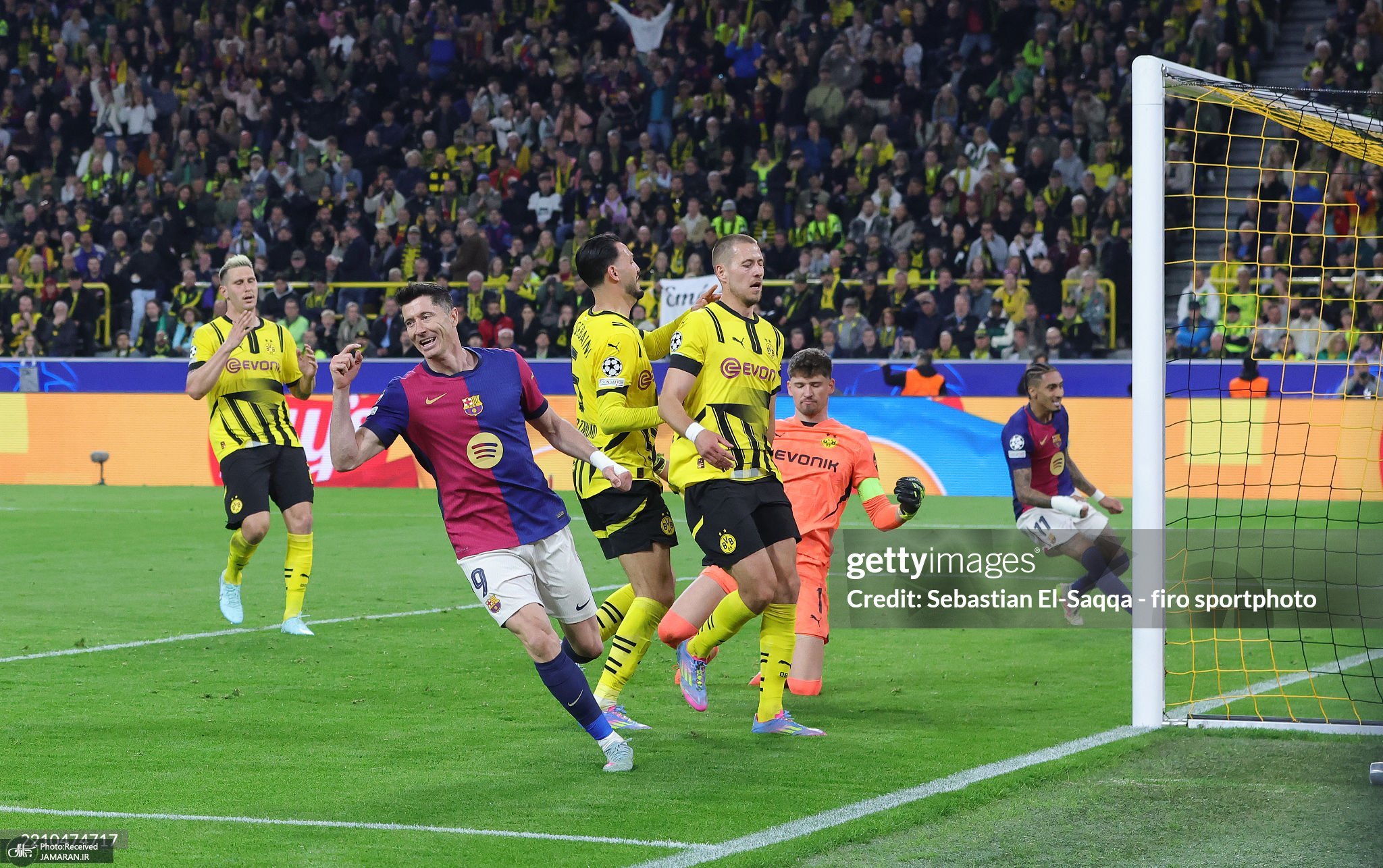 بارسلونا دورتموند بارسلونا