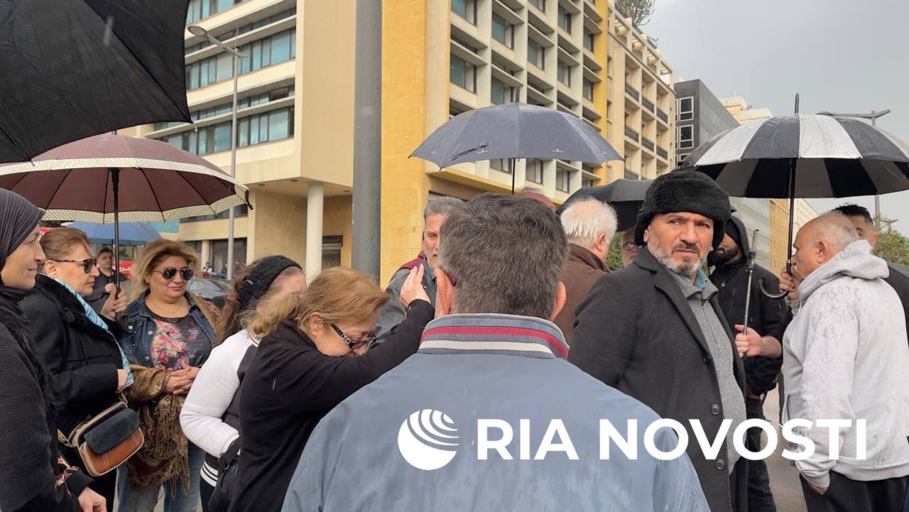 تجمع اعتراضی سپرده‌گذاران لبنانی در بیروت  (5)