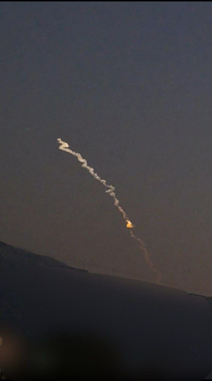 تصاویری از یک شی نورانی که در آسمان تهران 2