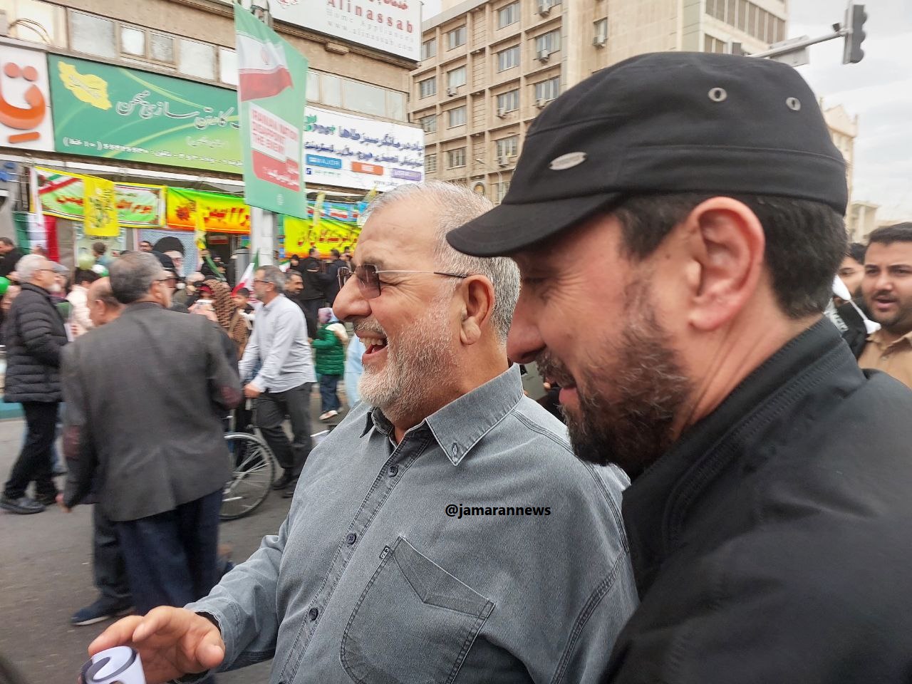   حضور سرلشکر پاکپور، فرمانده کل سپاه پاسداران ، در چهل و هفتمين جشن پيروزی انقلاب اسلامی جماران (3)