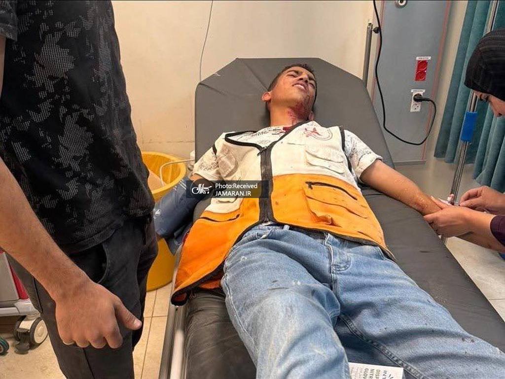 شهرک‌نشینان اسرائیلی خبرنگاران و امدادگران را هم زخمی کردند (2)