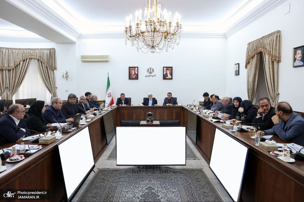 عارف در جلسه شورای عالی اداری (2)