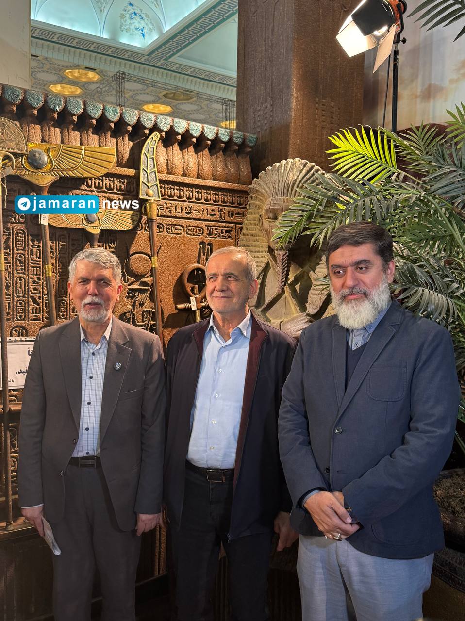 پزشکیان در نمایشگاه قرآن (1)