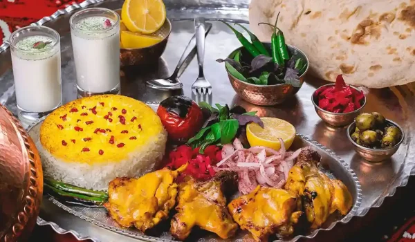 غذا در شهرصنعتی کاوه 1 (3)