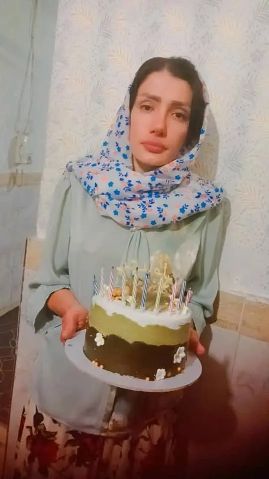 رویا اکبرپور (1)