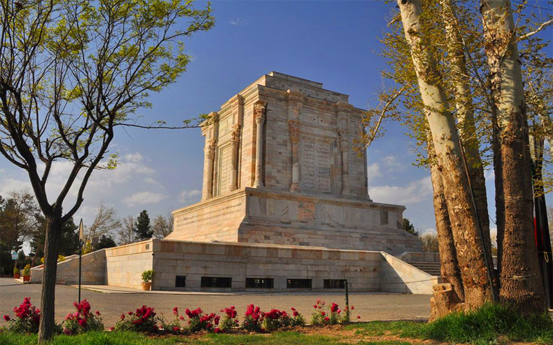 آرامگاه فردوسی مشهد