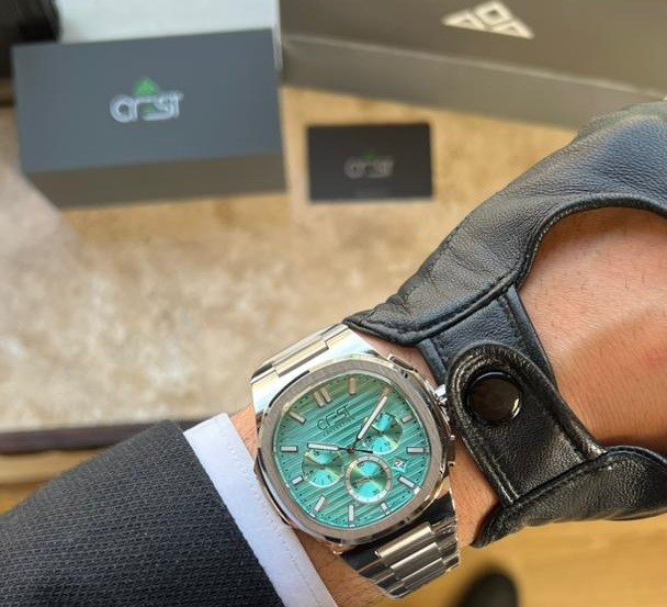 مقایسه ساعت مچی کرست (Crest) و ویولت (Violet) (3)