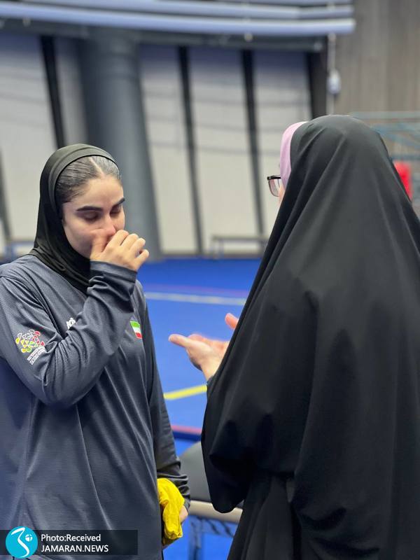 هلیا اسدیان