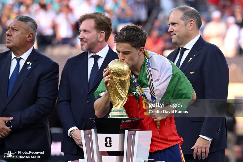 جشن قهرمانی اسپانیا در جام جهانی 2026 گاوی