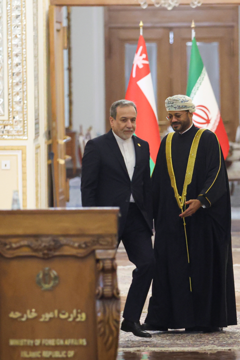 عراقچی و وزیر خارجه عمان (1)