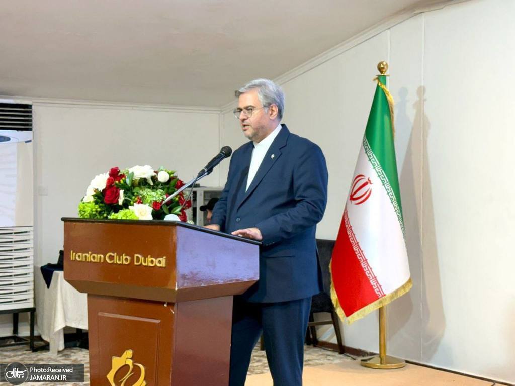 مراسم جشن پیروزی انقلاب اسلامی  در دبی  (1)