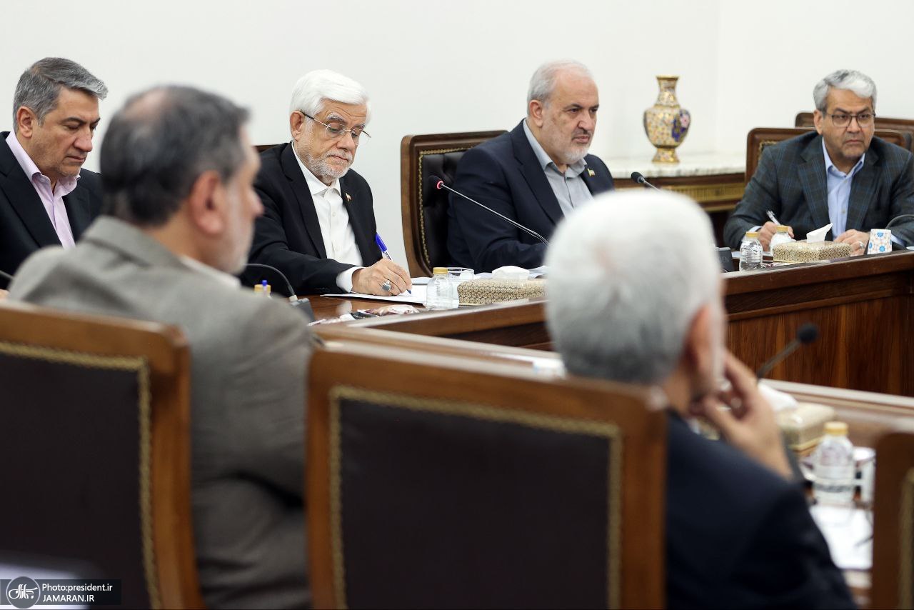 جلسه شورای عالی آب (4)