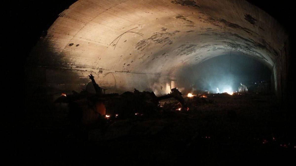 فرودگاه نظامی حماه در حمله اسرائیل نابود شد (1)