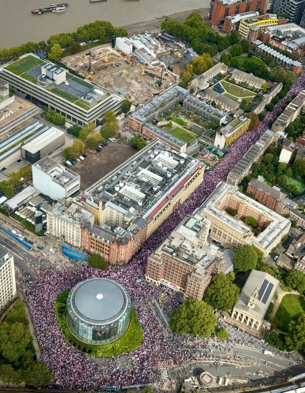 تظاهرات در لندن (2)