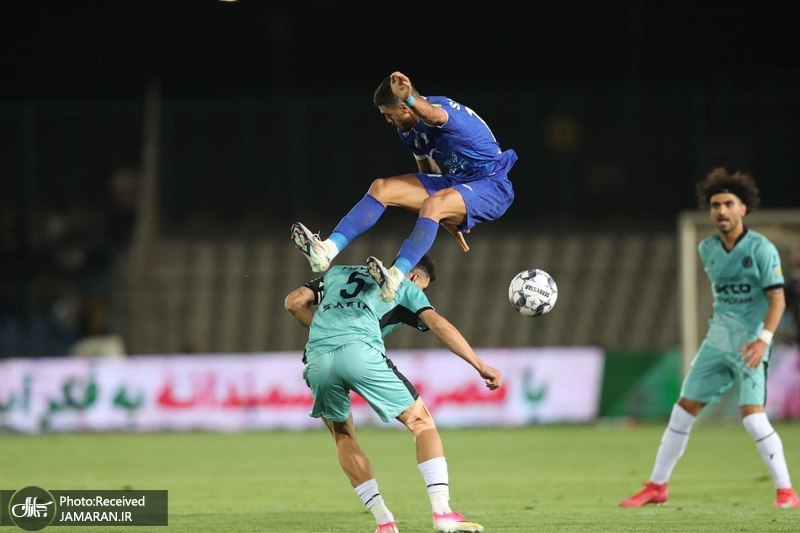 استقلال پیکان