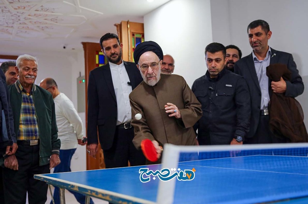 پینگ‌پنگ بازی کردن سیدمحمد خاتمی واقعی است (2)