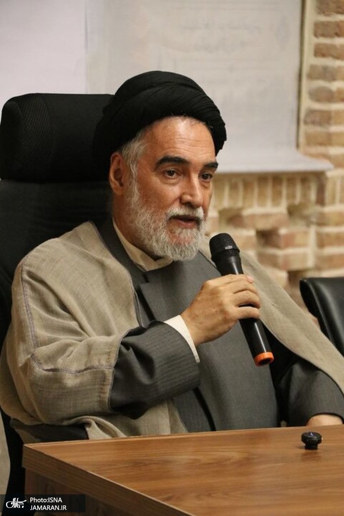 آیین امضای تفاهم‌نامه همکاری انجمن عرفان اسلامی ایران و خانه دانش و فرهنگ زریاب (6)