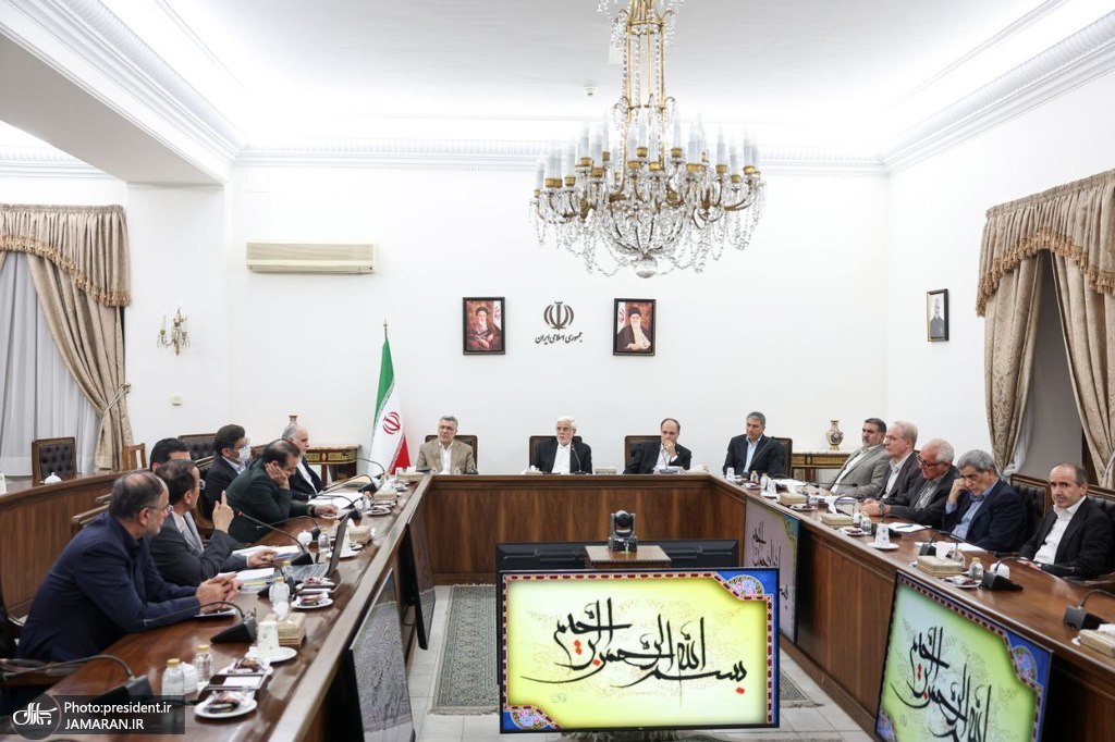 جلسه بررسی وضعیت و اقدامات صورت گرفته درخصوص بیماری‌های دامی (1)