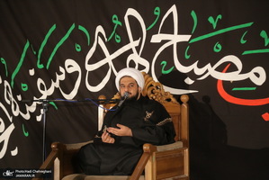 عزاداری شب عاشورای حسینی(ع) در حرم مطهر حضرت معصومه(س)