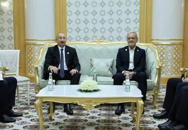 پزشکیان و علی اف دیدار و گفت و گو کردند