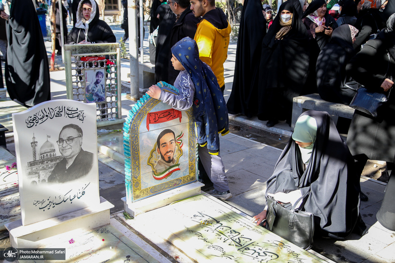 مهمانی لاله ها در قطعه شهدای بهشت زهرا