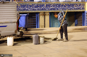 آخرین مراحل آماده‌سازی مصلی امام خمینی(ره) برای وداع با رهبر شهید