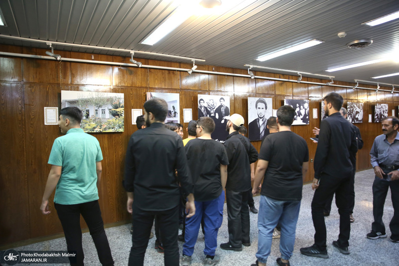 بازدید اقشار مختلف مردم از بیت امام خمینی (س) در جماران