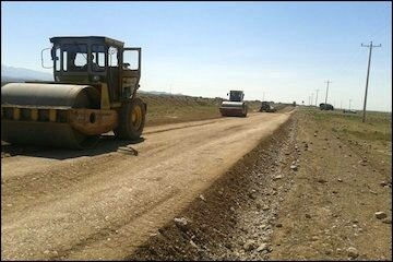 توسعه راه‌ها مطالبه جدی مردم کردستان است  ارتقای وضعیت راه های اصلی استان به بزرگراه