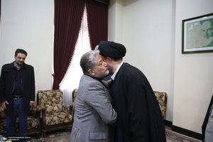 دیدار رئیس دانشگاه آزاد اسلامی و جمعی از معاونین با سید حسن خمینی