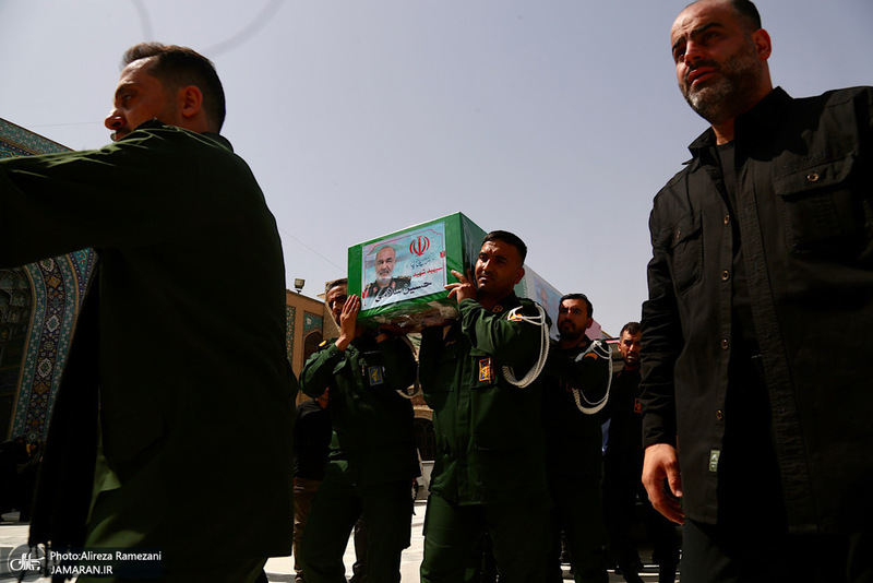 مراسم تشییع پیکر شهیدان سردار حسین سلامی و مسعود شانه ای