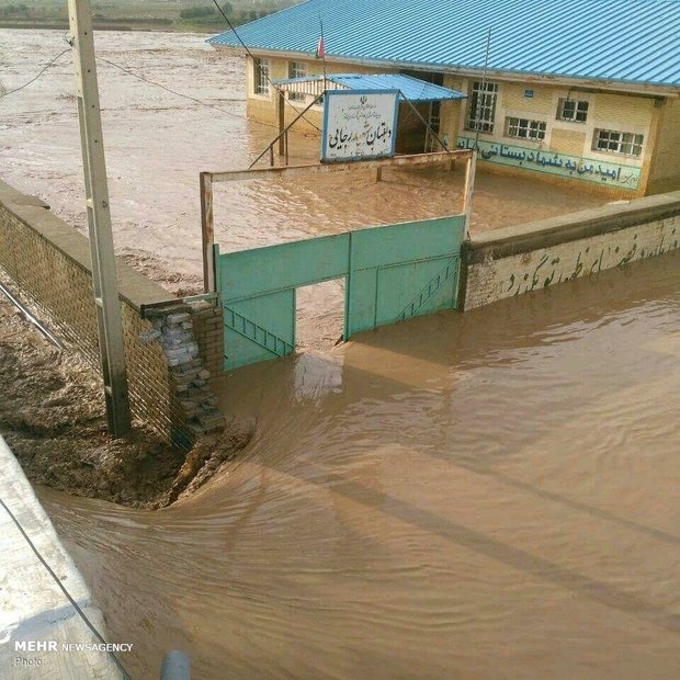 سه روستای دورود به دلیل خطر سیلاب تخلیه شد