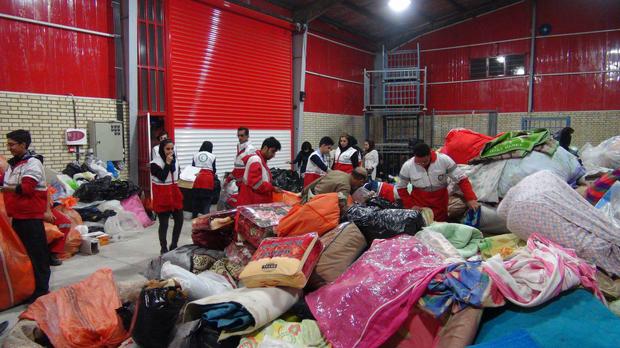 ارسال کمکهای مردم شهرستان پاوه به مناطق زلزله زده