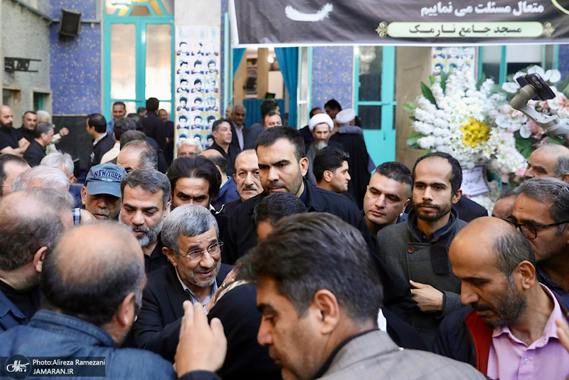 مراسم ختم خواهر محمود احمدی نژاد