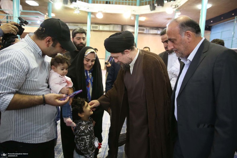 حضور سید حسن خمینی در دور دوم انتخابات مجلس شورای اسلامی