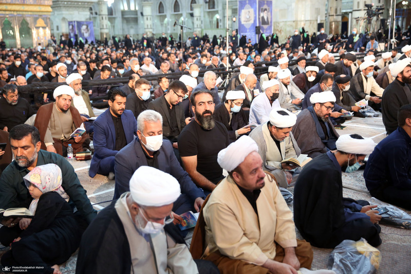 مراسم احیای شب بیست و یکم ماه رمضان در حرم مطهر امام خمینی (س)