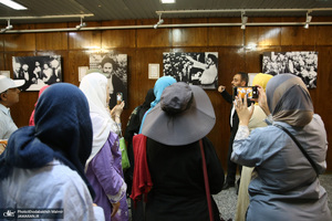 بازدید جمعی از گردشگران کشورهای  هند، پاکستان ، کانادا  مقیم در آمریکا