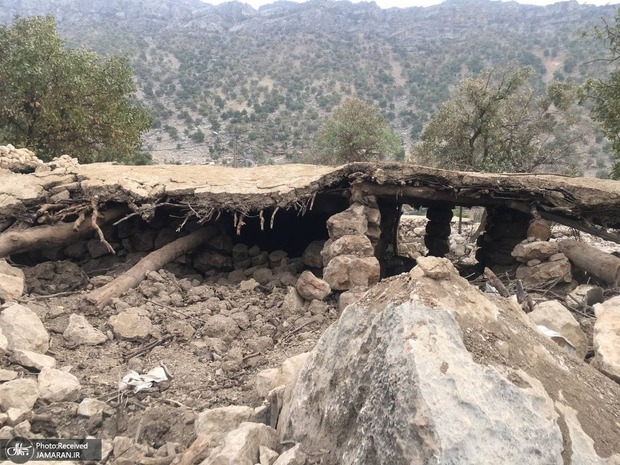 نماینده اندیکا در مجلس: زلزله‌زدگان اندیکا هنوز اسکان ندارند/ روستاهایی وجود دارند که از وضعیت آن‌ها بی‌اطلاعیم/ 20 درصد آب قابل تنظیم کشور، در این منطقه است، اما آب خوردن ندارند/ مردم در زلزله اخیر تمام سرمایه خود را از دست داده‌اند + تصاویر