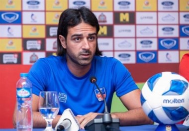 سرمربی تیم ملی فوتبال افغانستان: ۴ بازیکن ما تیم ندارند!