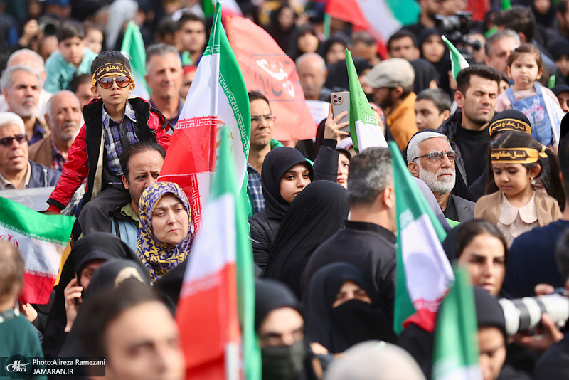 یادبود چهلمین روز شهادت مظلومانه دانش‌آموزان میناب در پی حملات وحشیانه صهیونی-آمریکایی