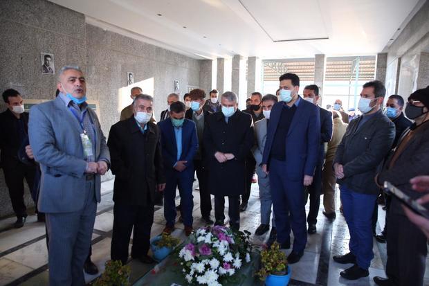 ادای احترام صالحی امیری به روح جهان پهلوان مرحوم غلامرضا تختی+ تصاویر

