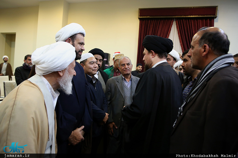 حاشیه دیدار جمعی از میهمانان کنفرانس وحدت اسلامی با سید حسن خمینی