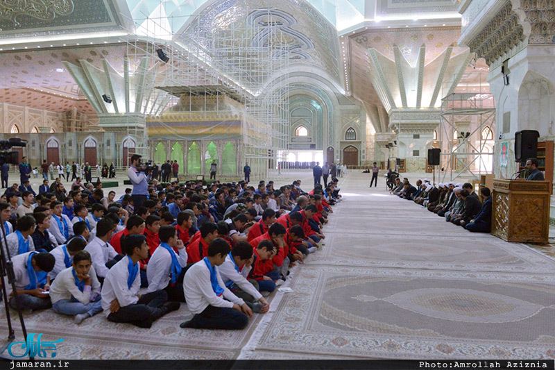 اولین دوره آموزش و جشن عبادت دانش آموزان مکلف عشایر‎