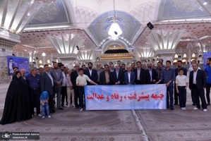 تجدید میثاق اقشار مردم و مسئولان با آرمان های امام راحل-2