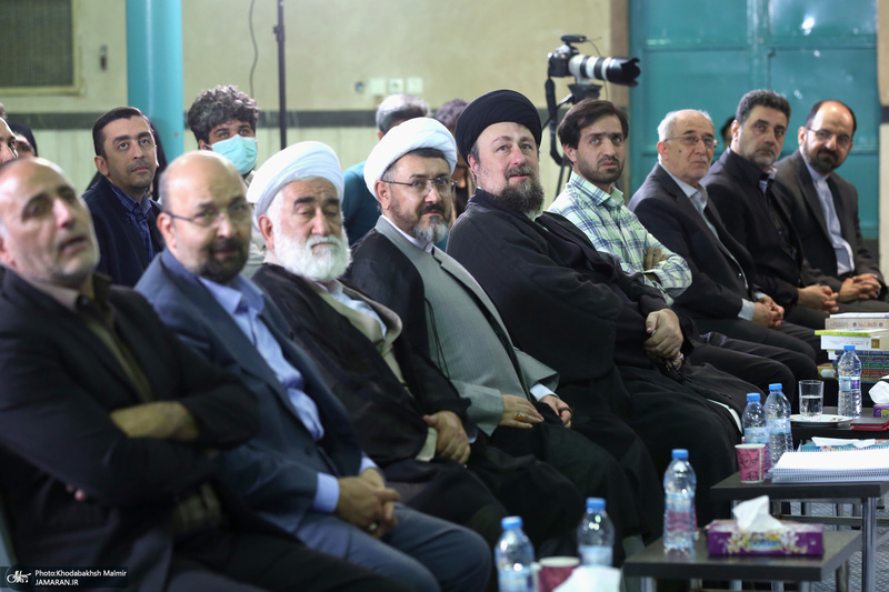 دیدار اعضای جبهه فرهنگی نقلاب اسلامی با سید حسن خمینی