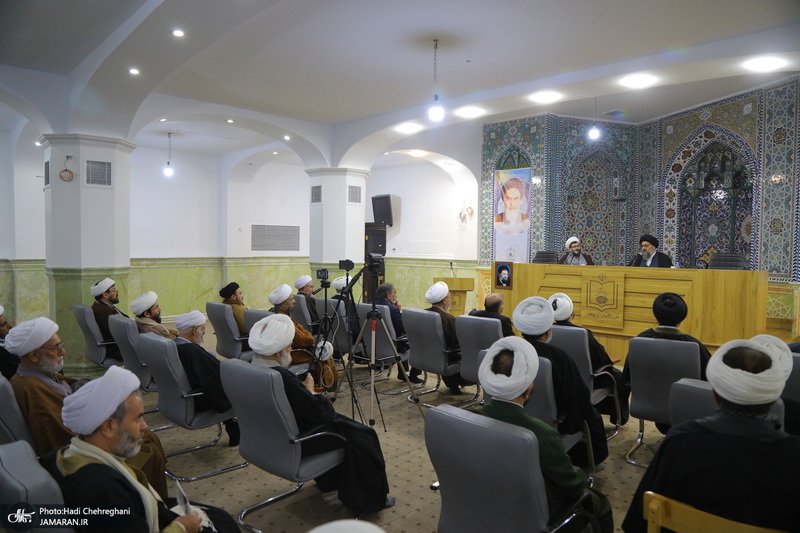 نشست علمی با موضوع  مواجهات انتقادی امام خمینی (س) با علم اصول در دوره معاصر