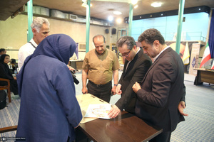 ورکشاپ نقطه عطف در حسینیه جماران