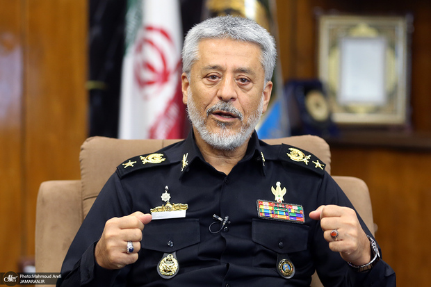 دریادار سیاری: آنکه مقابل ایران جنگید، ناتو بود/ رژیم صهیونیستی به تنهایی در هیچ مولفه‌ای، قابل قیاس با ایران اسلامی نیست/ ارتقای توان بازدارندگی ما لازم است که همسو با رشد علم و فناوری، رشد کند