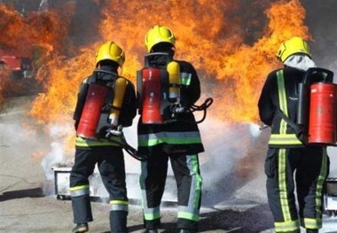 آتش سوزی در مجتمع طلاسازی در بازار تهران 