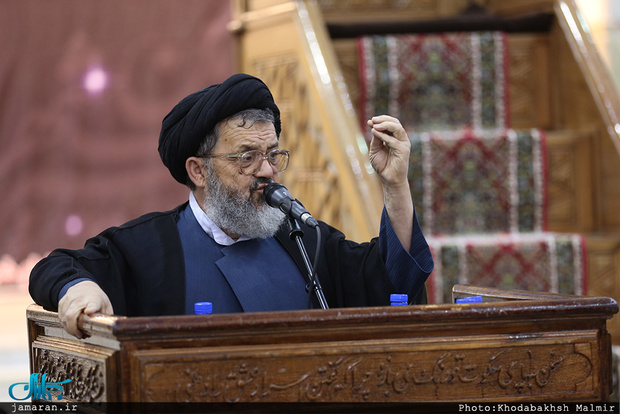 اکرمی: ای کاش هتاکان آیت‌الله هاشمی، مراسم تشییع و ترحیم بعد از «استخر فرح» را هم می‌دیدند